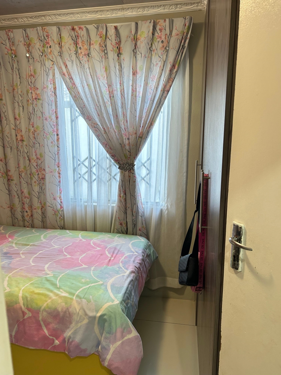 To Let 3 Bedroom Property for Rent in Protea Glen Gauteng