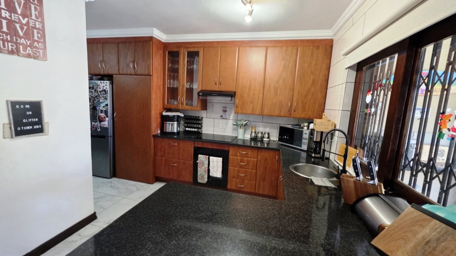 3 Bedroom Property for Sale in Montana Tuine Gauteng