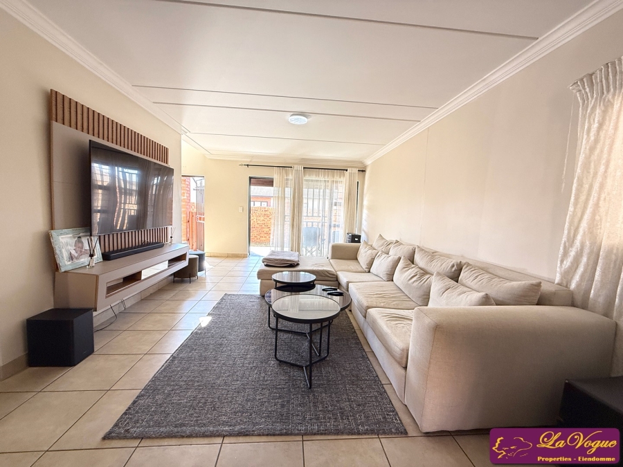 3 Bedroom Property for Sale in Equestria Gauteng