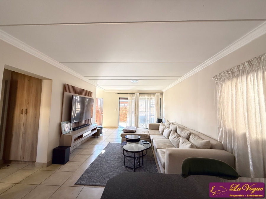 3 Bedroom Property for Sale in Equestria Gauteng