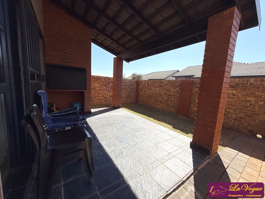 3 Bedroom Property for Sale in Equestria Gauteng