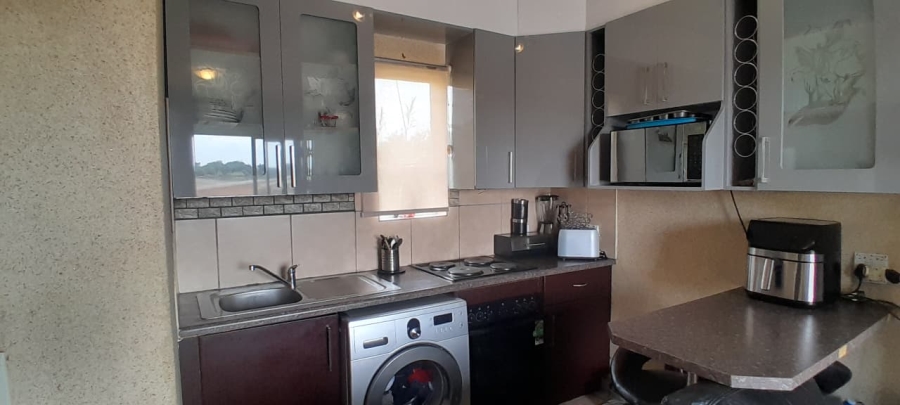 2 Bedroom Property for Sale in Bonanne Gauteng