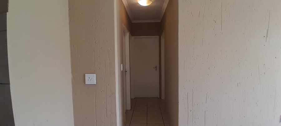 3 Bedroom Property for Sale in Bonanne Gauteng