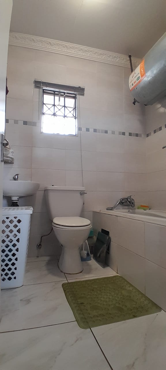 2 Bedroom Property for Sale in Fleurhof Gauteng