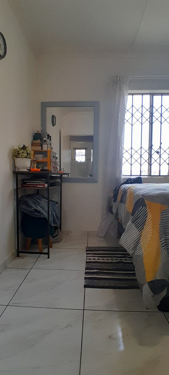 2 Bedroom Property for Sale in Fleurhof Gauteng