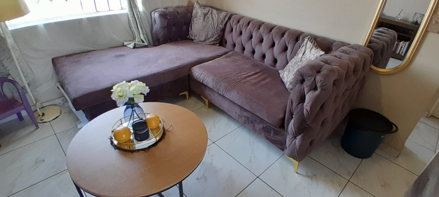 2 Bedroom Property for Sale in Fleurhof Gauteng
