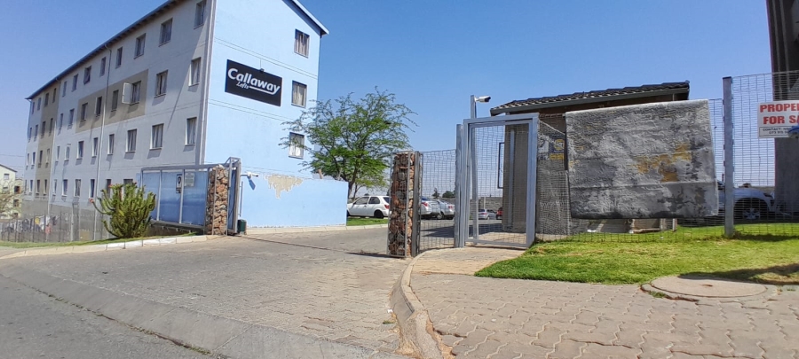 2 Bedroom Property for Sale in Fleurhof Gauteng