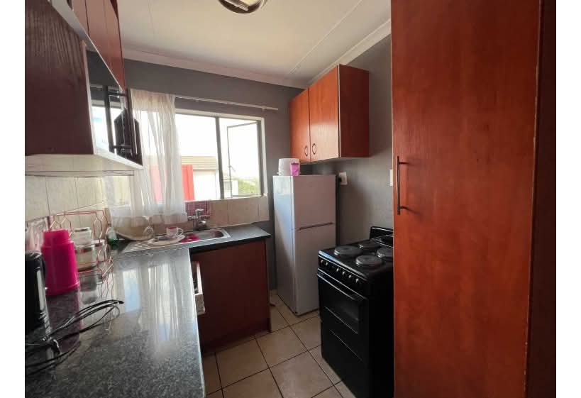 2 Bedroom Property for Sale in Fleurhof Gauteng
