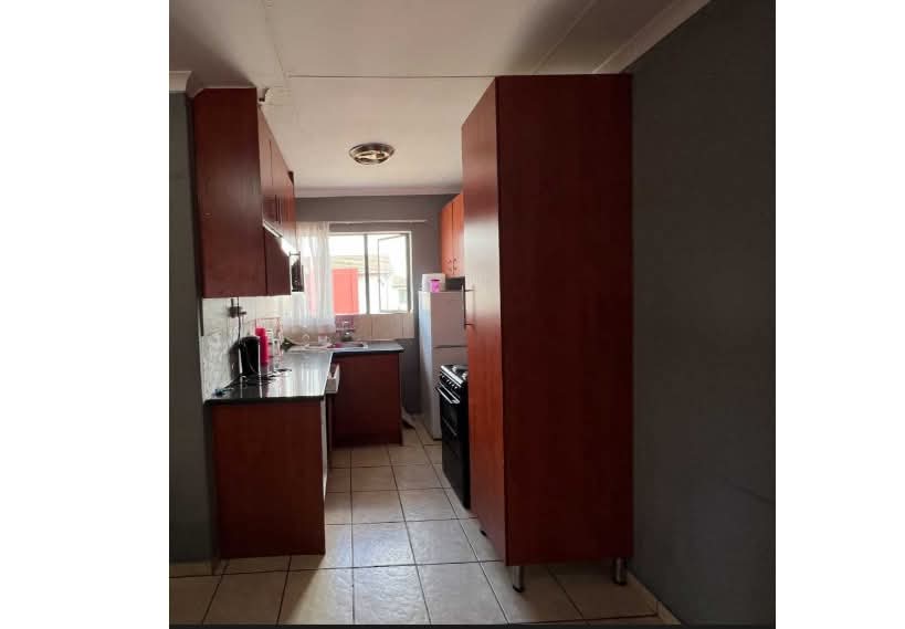 2 Bedroom Property for Sale in Fleurhof Gauteng