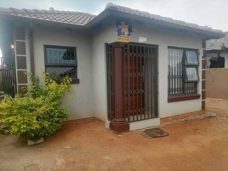 To Let 3 Bedroom Property for Rent in Soshanguve VV Gauteng