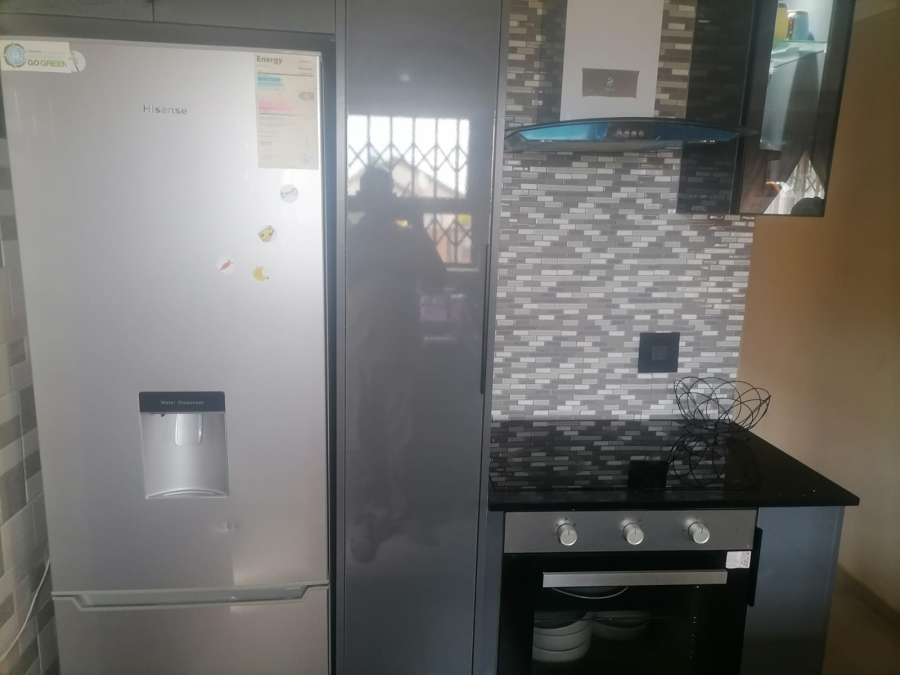 To Let 3 Bedroom Property for Rent in Soshanguve VV Gauteng