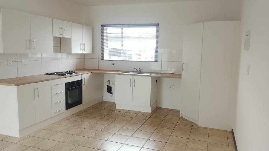 2 Bedroom Property for Sale in Bardene Gauteng
