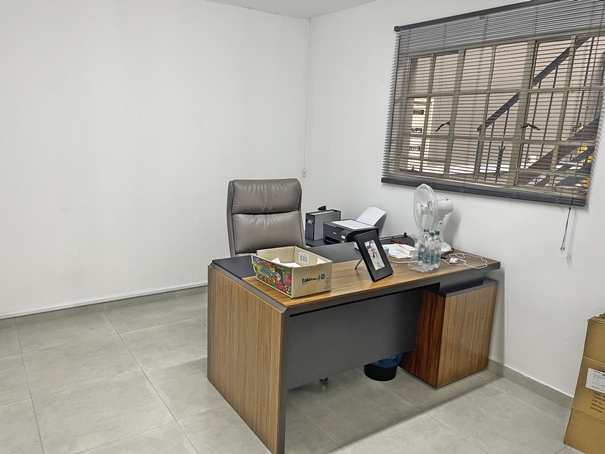 To Let commercial Property for Rent in Honeydew Gauteng