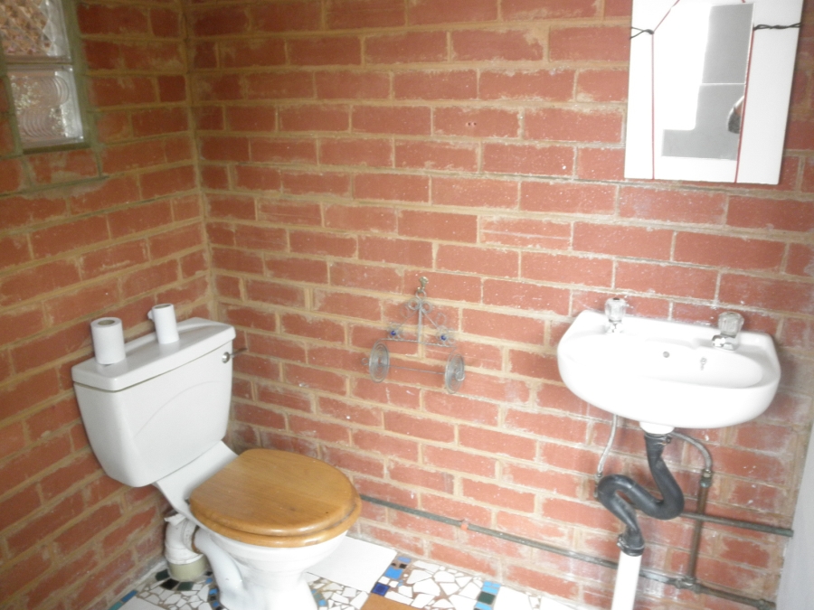 To Let 1 Bedroom Property for Rent in Kensington Gauteng