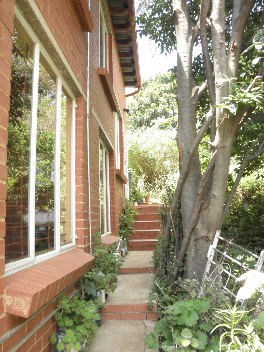 To Let 1 Bedroom Property for Rent in Kensington Gauteng