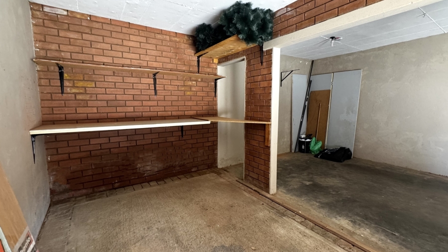 3 Bedroom Property for Sale in Elarduspark Ext 3 Gauteng