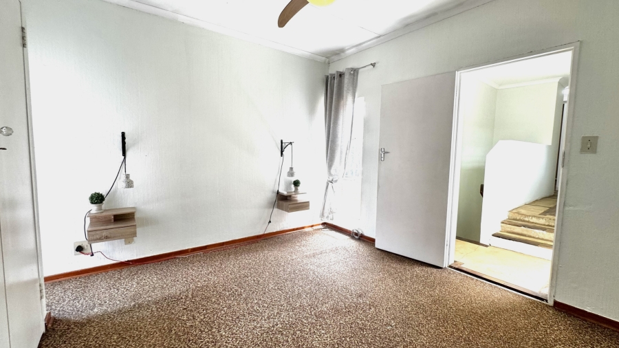 3 Bedroom Property for Sale in Elarduspark Ext 3 Gauteng