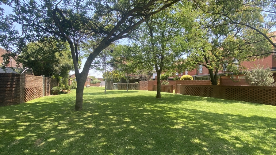 3 Bedroom Property for Sale in Elarduspark Ext 3 Gauteng