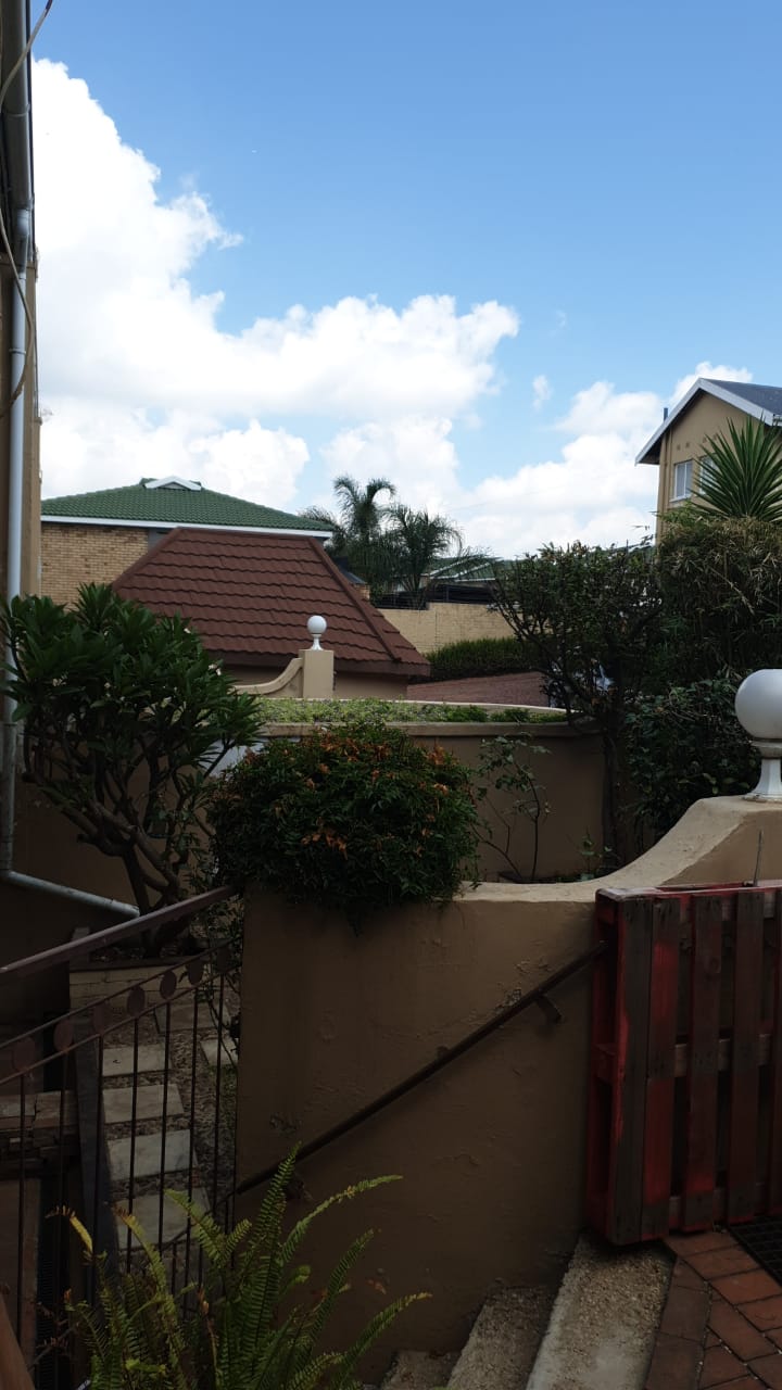 To Let 1 Bedroom Property for Rent in Primrose Gauteng