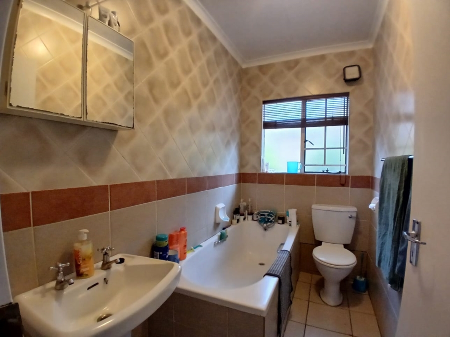 3 Bedroom Property for Sale in Highveld Gauteng