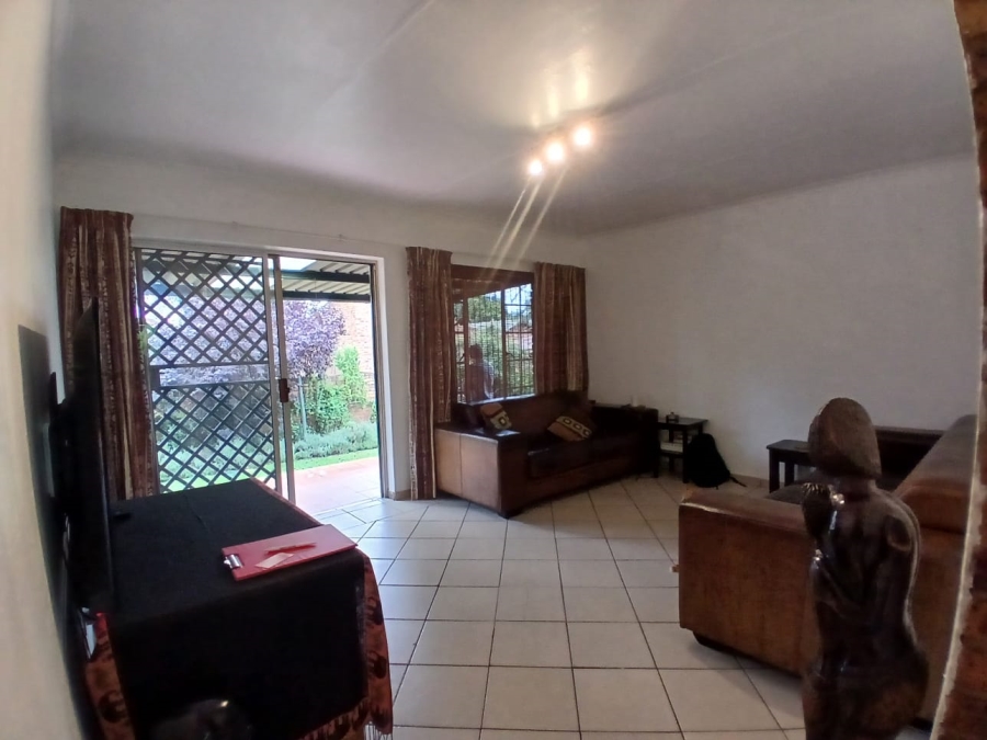 3 Bedroom Property for Sale in Highveld Gauteng