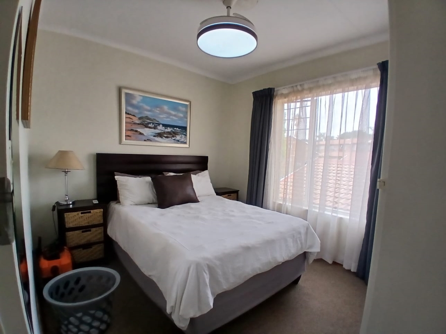 2 Bedroom Property for Sale in Zwartkop Gauteng