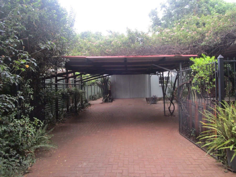 1 Bedroom Property for Sale in Lyttelton Manor Gauteng