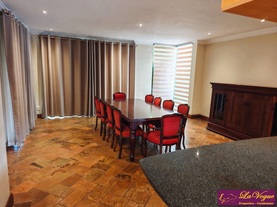 To Let 4 Bedroom Property for Rent in Blue Valley Golf Estate Gauteng