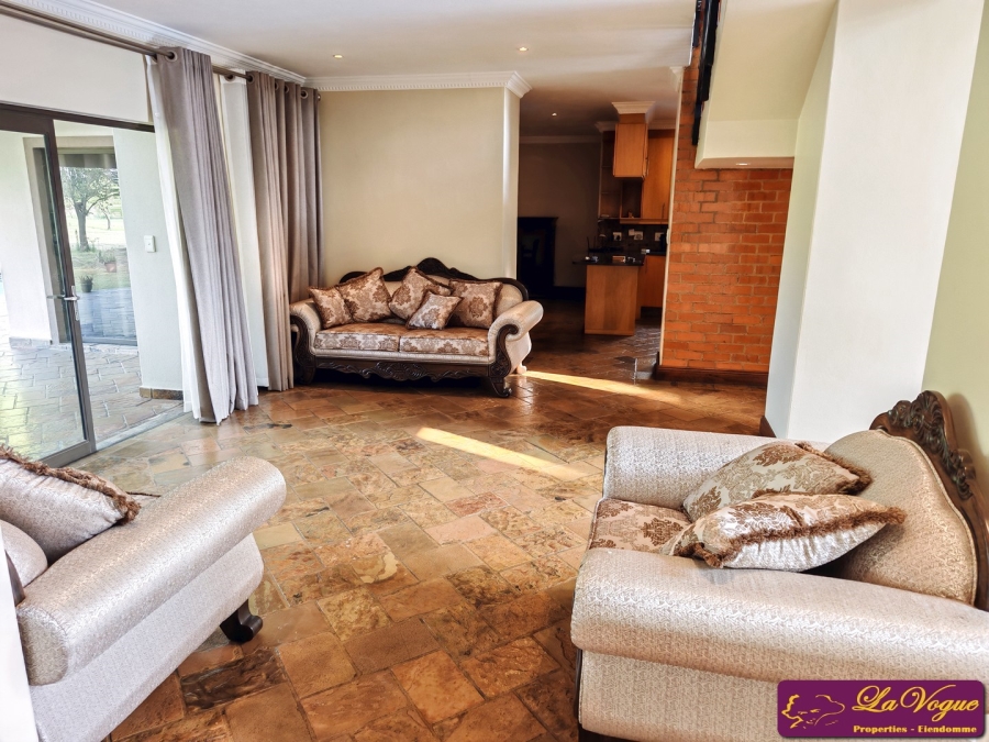 To Let 4 Bedroom Property for Rent in Blue Valley Golf Estate Gauteng