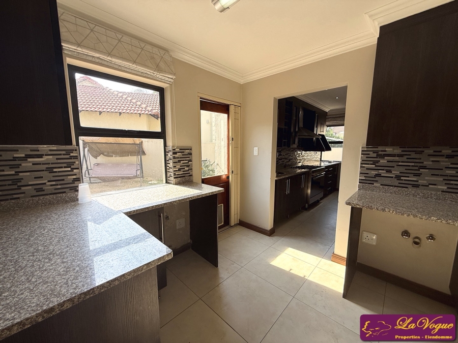 To Let 4 Bedroom Property for Rent in Wapadrand Gauteng