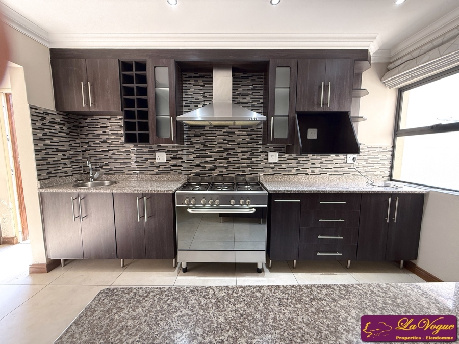 To Let 4 Bedroom Property for Rent in Wapadrand Gauteng