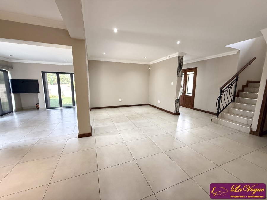 To Let 4 Bedroom Property for Rent in Wapadrand Gauteng