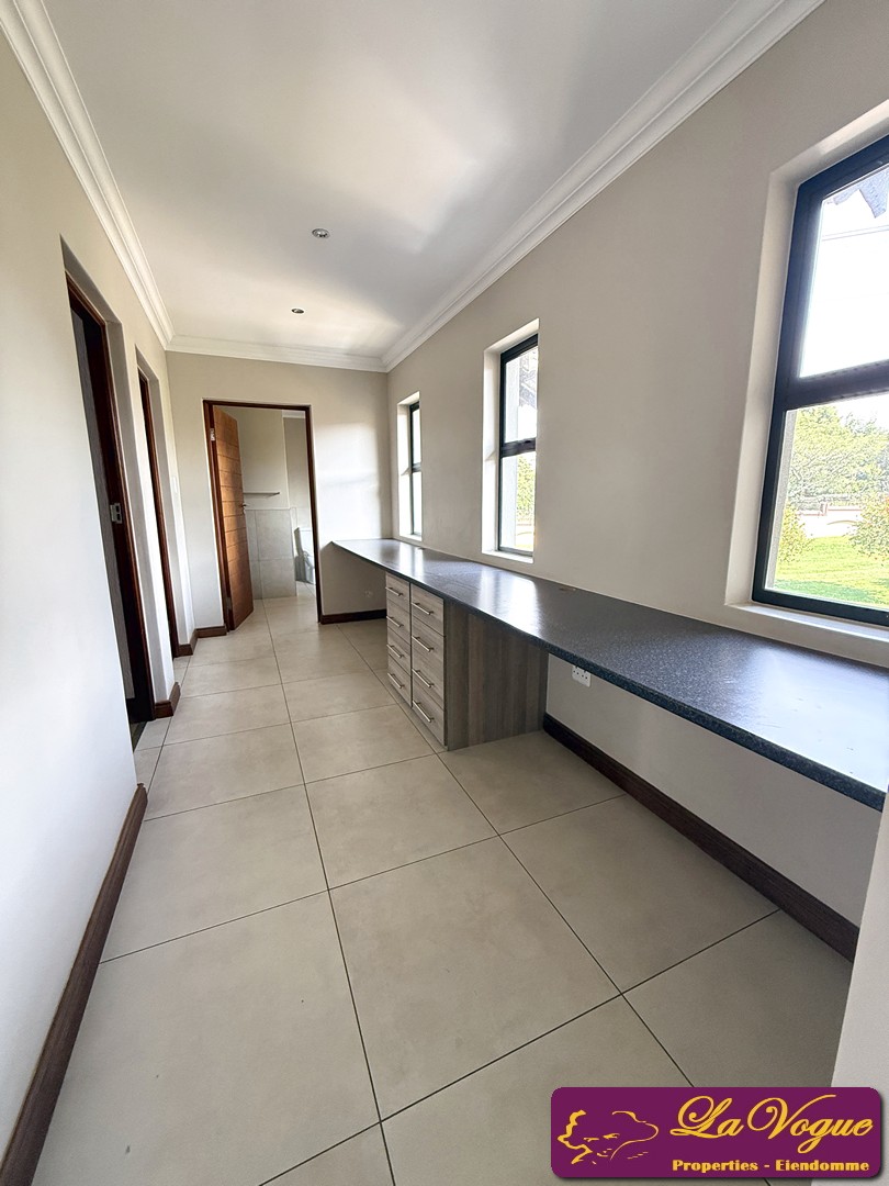 To Let 4 Bedroom Property for Rent in Wapadrand Gauteng