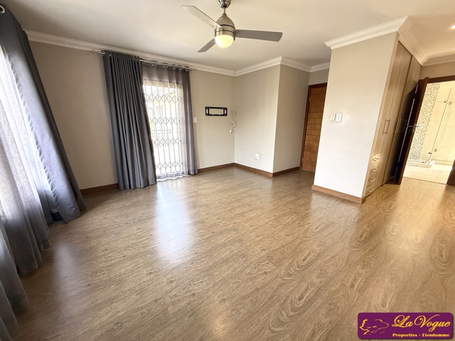 To Let 4 Bedroom Property for Rent in Wapadrand Gauteng