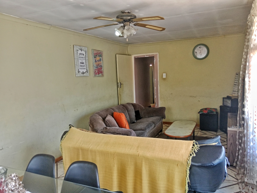 3 Bedroom Property for Sale in Soshanguve GG Gauteng