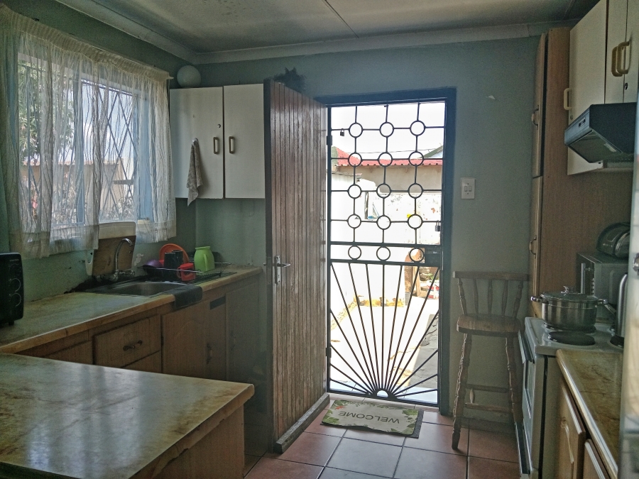 3 Bedroom Property for Sale in Soshanguve GG Gauteng