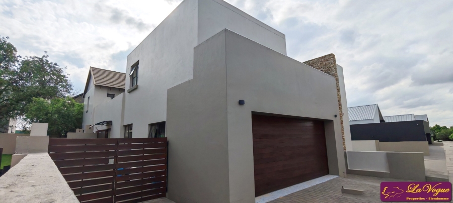 To Let 4 Bedroom Property for Rent in The Hills Game Reserve Estate Gauteng