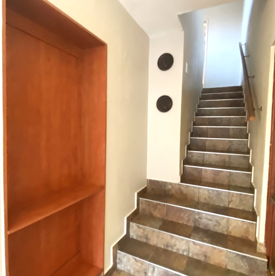 To Let 3 Bedroom Property for Rent in Elarduspark Ext 3 Gauteng