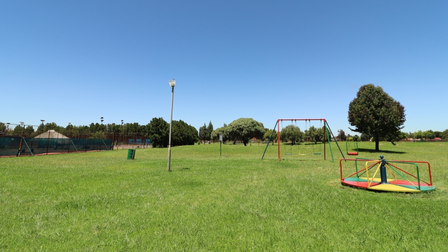 To Let 3 Bedroom Property for Rent in Elarduspark Ext 3 Gauteng