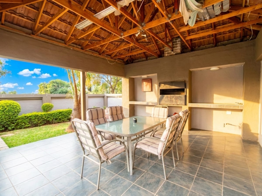 3 Bedroom Property for Sale in Magalieskruin Gauteng