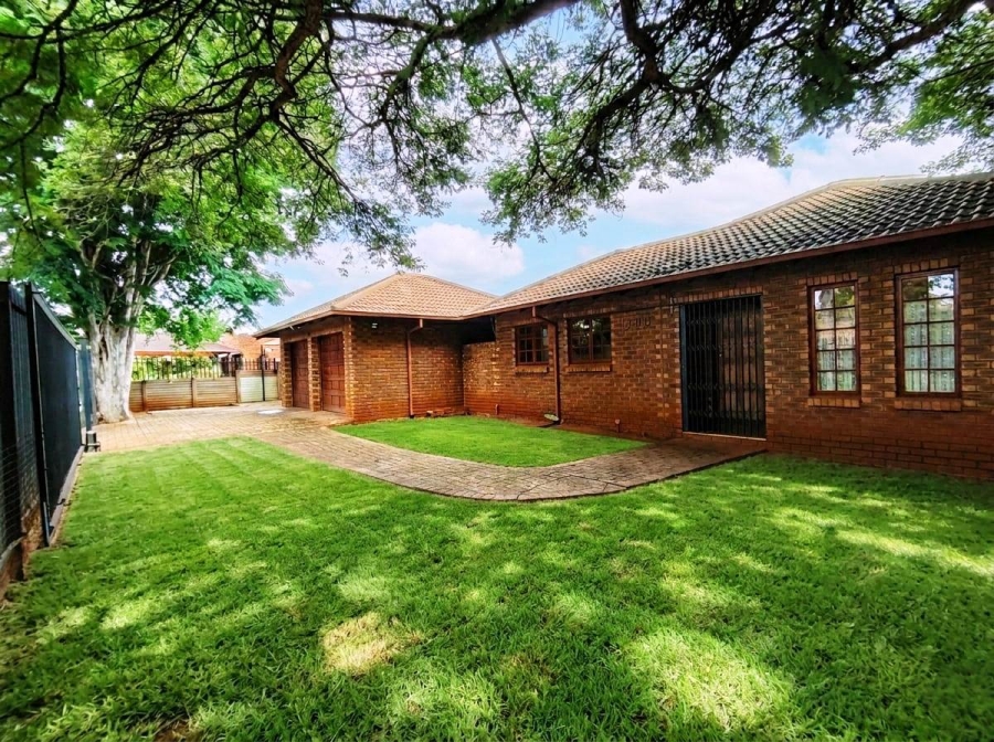 3 Bedroom Property for Sale in Doornpoort Gauteng