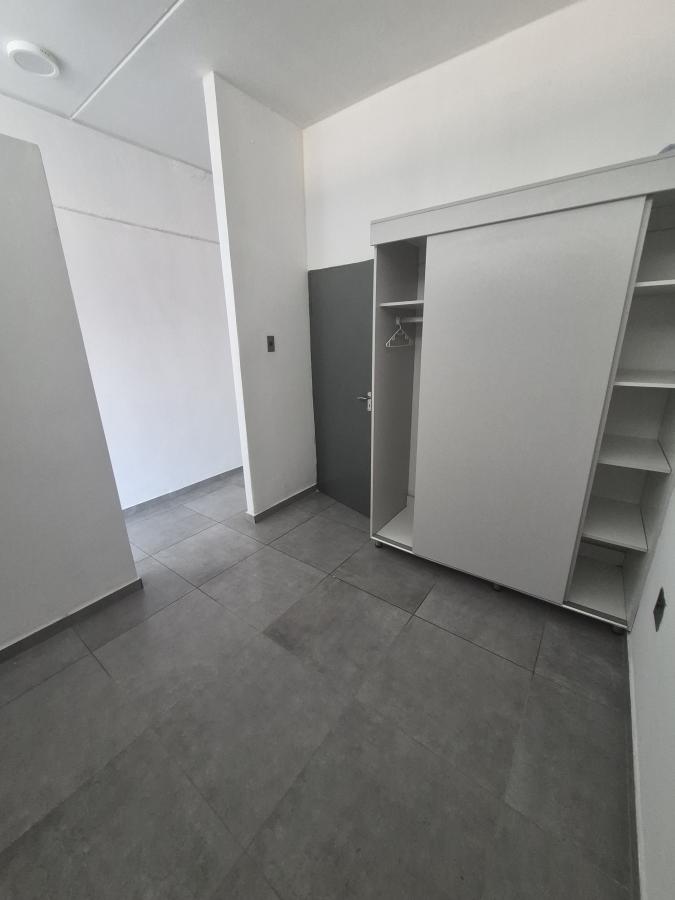 1 Bedroom Property for Sale in Ferndale Gauteng