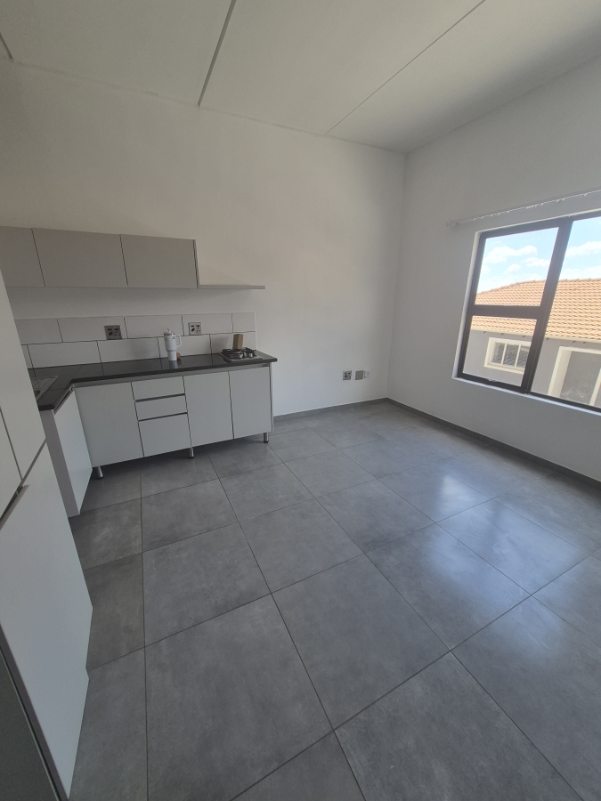 1 Bedroom Property for Sale in Ferndale Gauteng