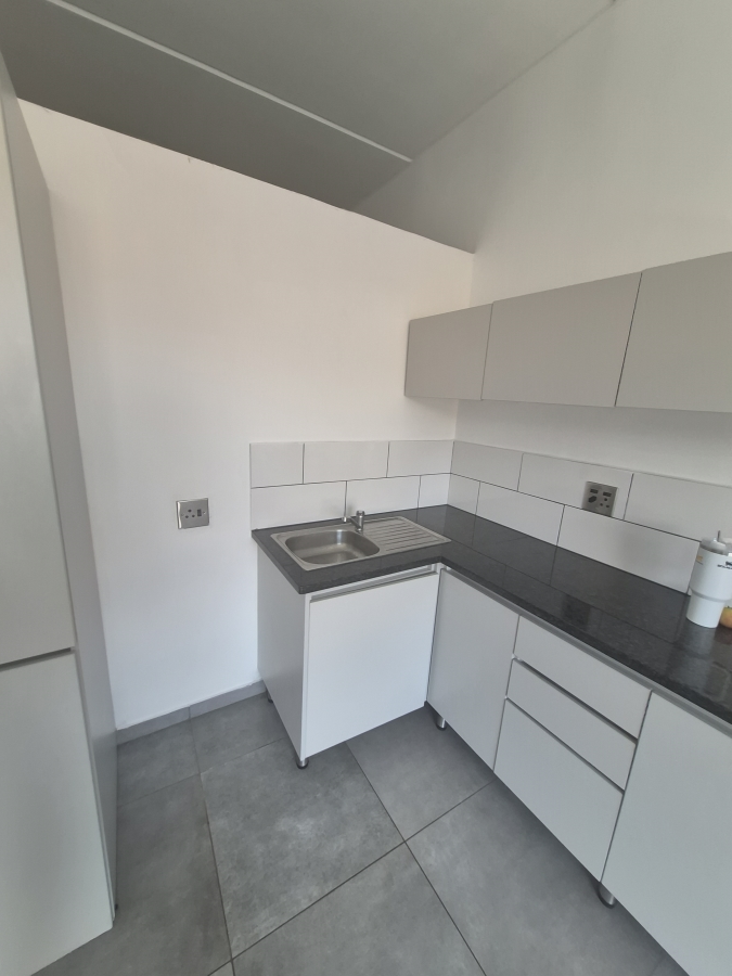 1 Bedroom Property for Sale in Ferndale Gauteng