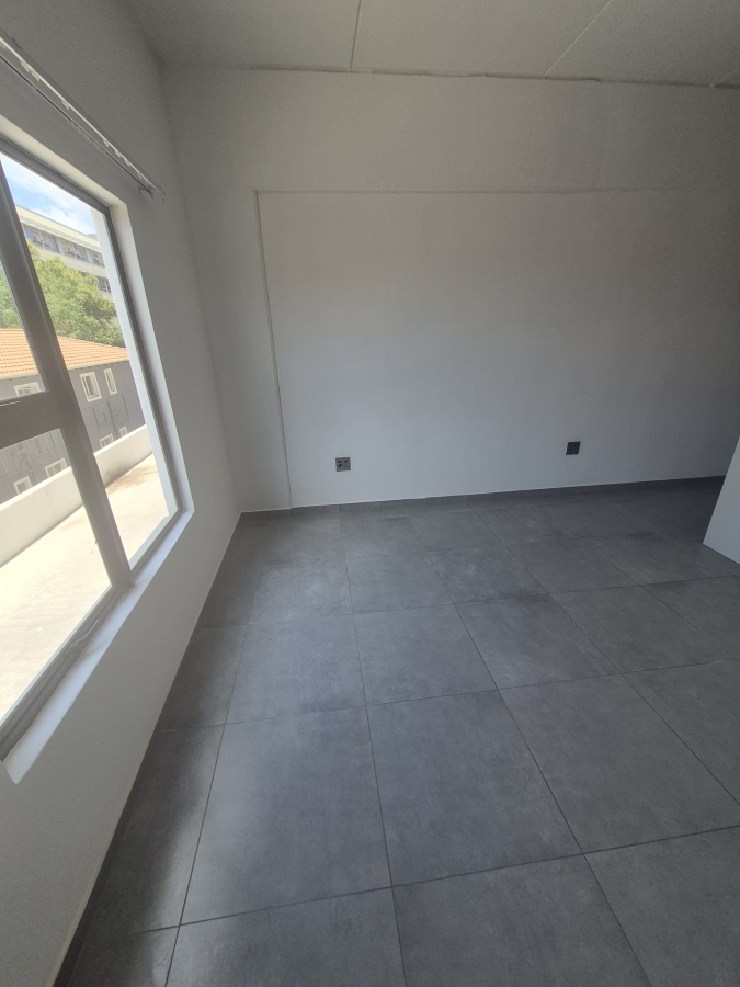 1 Bedroom Property for Sale in Ferndale Gauteng
