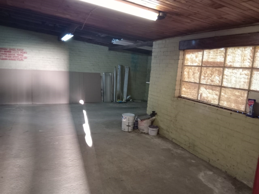 2 Bedroom Property for Sale in Strubenvale Gauteng