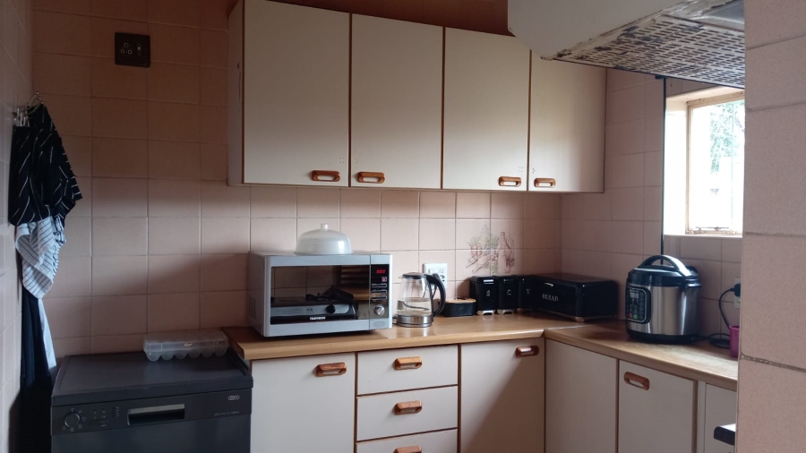 To Let 3 Bedroom Property for Rent in Springs Central Gauteng