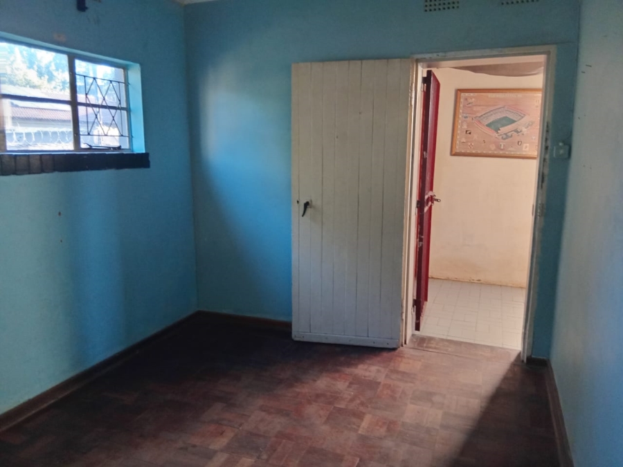 To Let 2 Bedroom Property for Rent in Strubenvale Gauteng