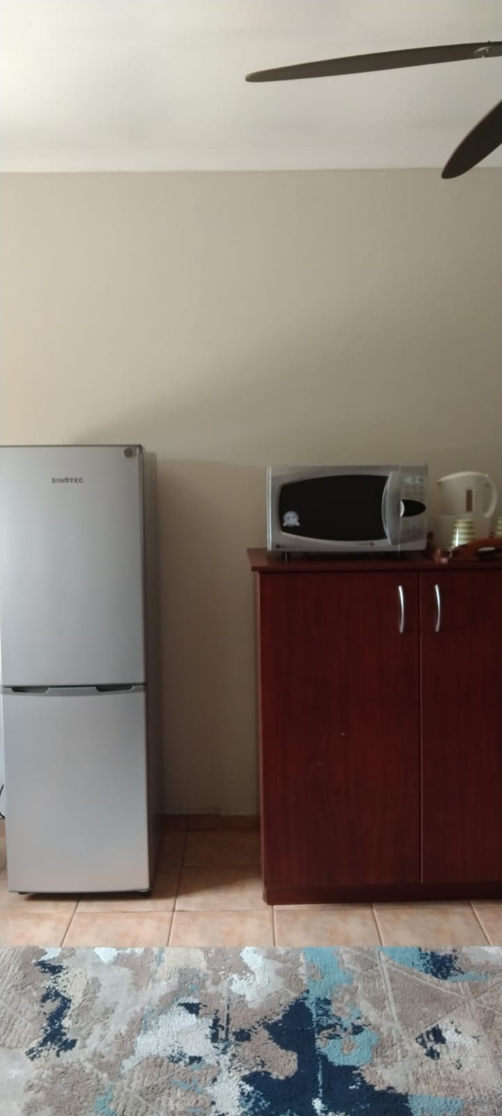 To Let 1 Bedroom Property for Rent in Lakefield Gauteng