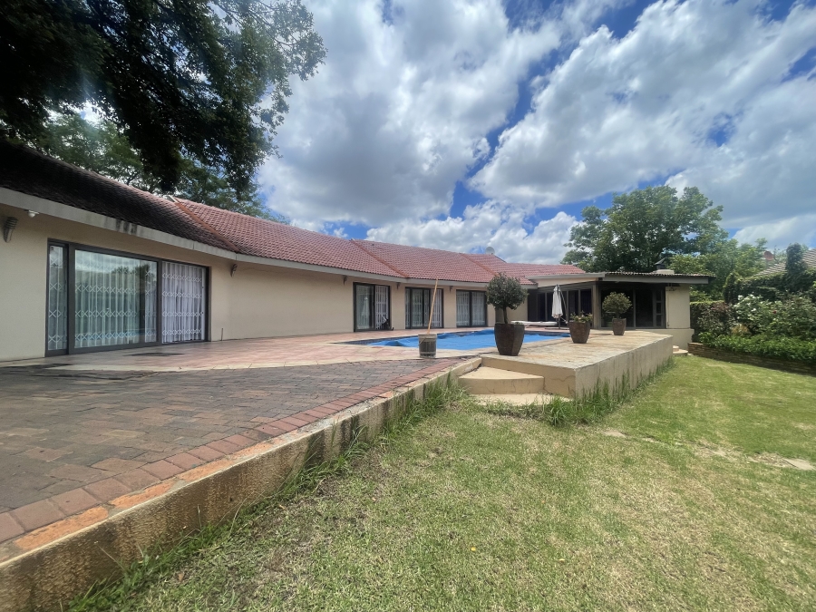 4 Bedroom Property for Sale in Waterkloof Ridge Gauteng